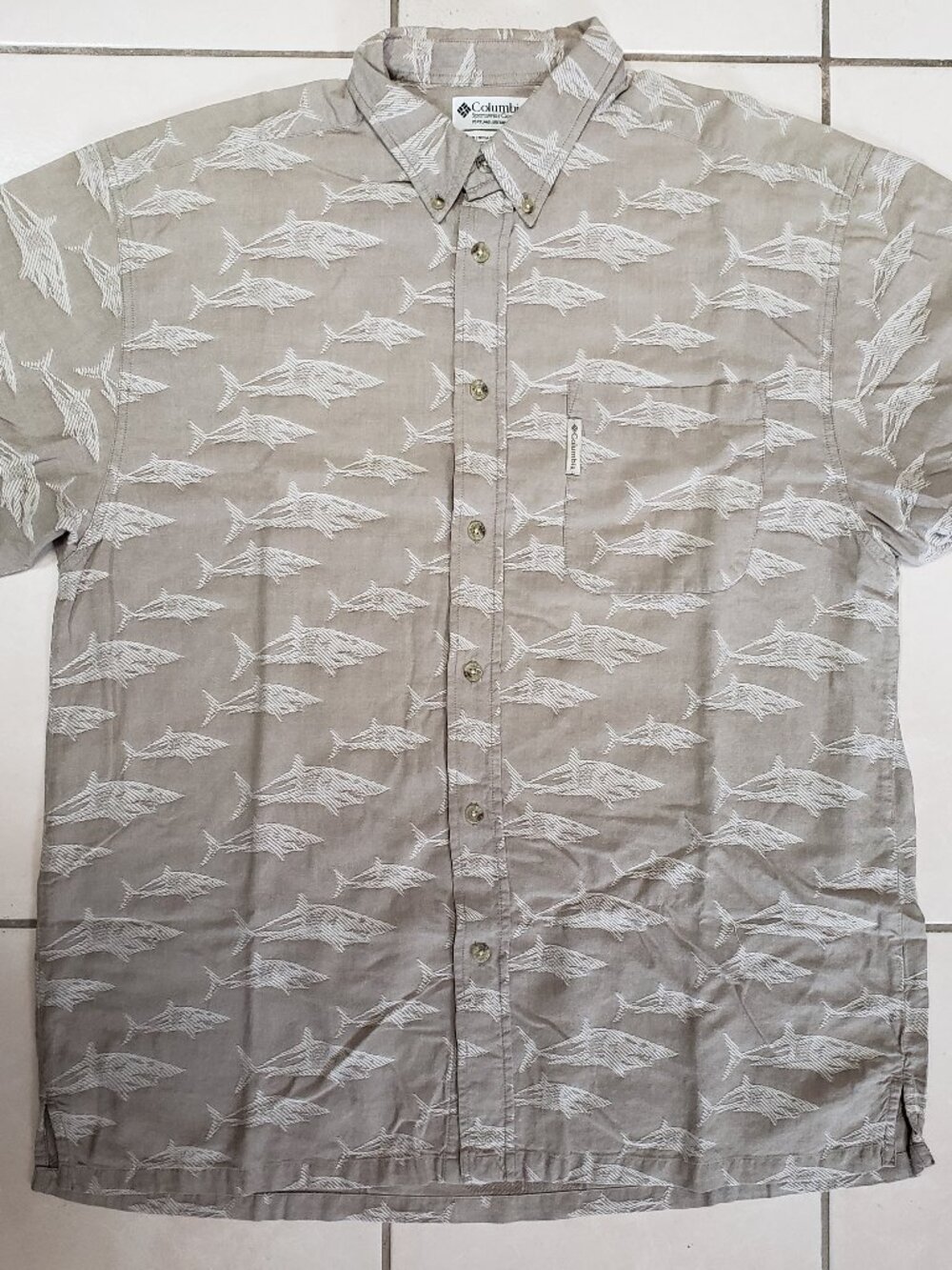 Colmubia Camp Shirt, Sharks, Tan, Large